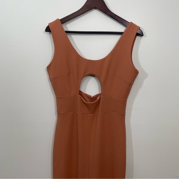 Solace London NWT Keyhole Maxi Dress - Picture 3 of 7